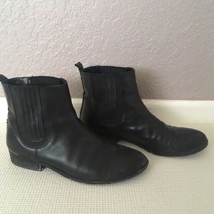 Fall Chelsea Leather boots women’s 10